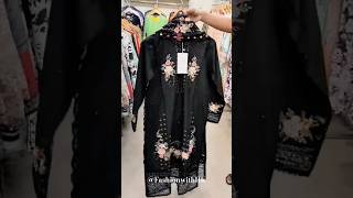 Sadabhar Book now #dress #sadabahar #pakistanidresses #shorts #lawn #viralreels #onlineshopping