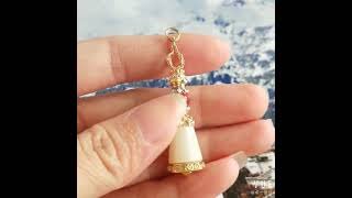 佛教文化珠宝系列产品，k金镶嵌宝石，宝石可转动可更换，做工精美