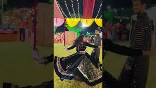 Couples Navratri Special Garba | Insta Reels Hindi 2022 | #navratri