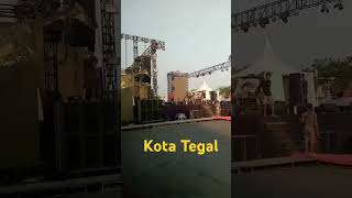 KOTA TEGAL nduwe gawe #kotategal #alunaluntegal #tegal #wisata #konser #shorts #lestari
