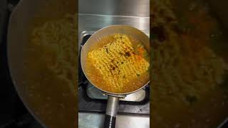 點泡麵韓國泡麵 #shorts #美食 #辛拉麵