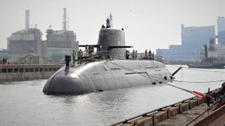 【1124】巡斧新聞 #38 中華民國國造潛艦海鯤號電子桅杆安裝完成！海鯤號現正進行泊港測試！ #國防 #T112 #戰鬥機 #潛艦 #軍艦 #國機國造 #台灣