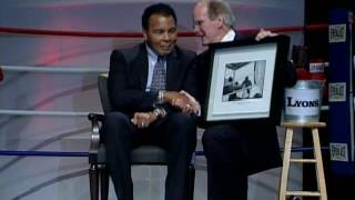 Muhammad Ali appears at Alltech's Symposium