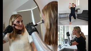 Paralympic swimmer gets bionic hand that can be updated remotely