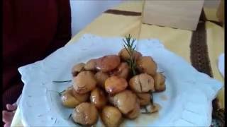 Castanhas cozidas com alecrim em calda de jeropiga