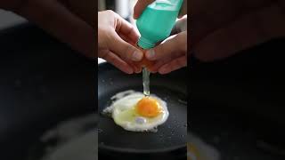 The Perfect Fried Egg Hack You Never Knew!