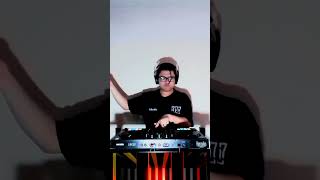#Skrillex Real Drag x Chicken Soup #trelliexter #djtransition #basshouse #realdjing #djviral