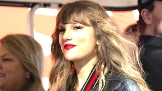 Taylor Swift Caught Buy Pregnancy Kit With Travis Kelce During Outing in NYC 11th July 2025