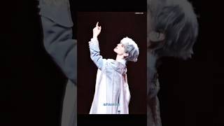 罗云熙个人演唱会：舞台上的光与梦 ✨🎤💥 | Luo Yunxi’s Solo Concert: A Stage of Light and Dreams ✨🎤💥 #罗云熙leo #luoyunxi