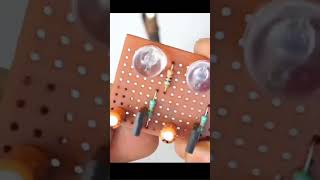 DIY Flip Flop Circuit Using LEDs & Transistors | Easy Electronics Project