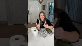 Easy DIY Fall Decor - Pumpin Season #diy #crafts #falldiy #pumpkin #crafty #easydiy #fallcrafts