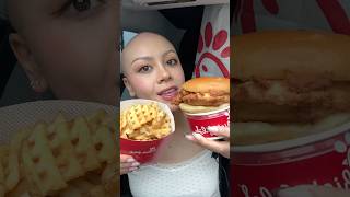 CHICK-FIL-A CAR MUKBANG🍗#shorts #mukbang #friedchicken