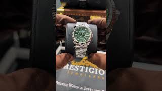 This watch is only 169$? #watchesandwonders #designelements #usa #watch #timelessdesign