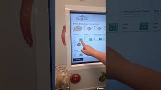 A vending machine that makes hot pizza & passive income? #passiveincome #sidehustleeurope