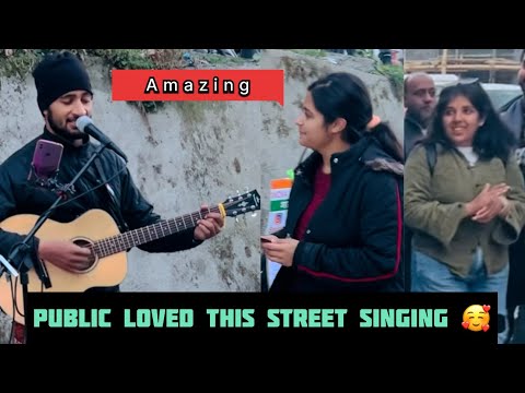 Bade Achhe Lagte Hain | Performing in Public Sachin Faujdar Busker | Street Artist