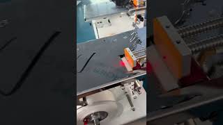 Right angle sealing and labeling machine  #labelingmachine #manuallabelingmachine #factory