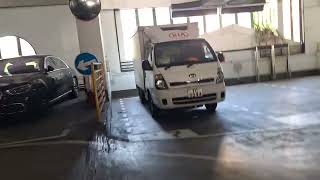 元朗大橋街市好順福大廈停車場1樓
