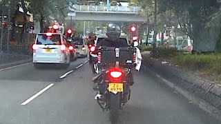 派彩 - 兩個轆又點呀，比你行先咪睇到你車牌🙈 ZV4979
