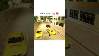Two uncontrollable vehicles in GTA Vice City 🤣😂#gtavicecity #gta6 #playstation5 #gtav #gtasanandreas