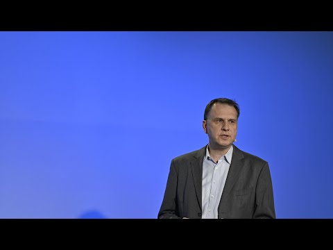 FDX - a new data format for functional data exchange