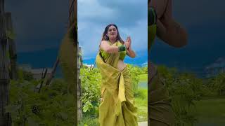Santi Baral hot in saree.