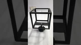 Rotating CUBE Photo holder.