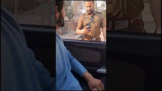 Police  SI 🤭.        #jammu  #police  #caughtoncamera  #new  #post  #jkpolice