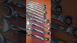 Look at what a little bit of paint pen does to the visibility of the tool sizes