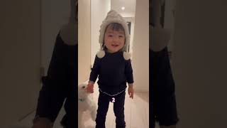 1 year 9 months old winter clothes fashion show! #samba couple #samba baby #1 year 9 months old #...