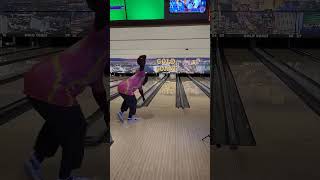 Hammer Black Widow Bowling Ball Review Out Now!!! #hititharder #blackwidow #bowlingballreviews