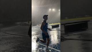 現在雨是要下多大？？？#馬拉松 #跑步 #shorst