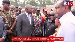 MURKOMEN CHATS WITH A.P.S CEO ROSE CHEMUTAI IN BOMET STADIUM