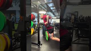 Tricep Dips #triceps #chestday #buildingstrength