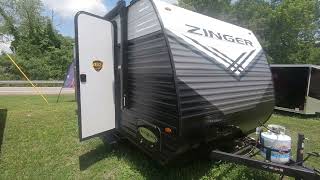 New 2026 CrossRoads Zinger Lite 18BH Travel Trailer For Sale In Cambridge, OH