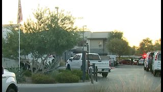 One dead, one hurt after shooting at apartment complex near US 60 and Val Vista Drive