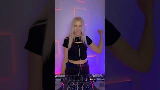 Like this🎧#electrotechno #dj #technorave #ravehouse #live #ravemusic #electronicmusic #electrodance