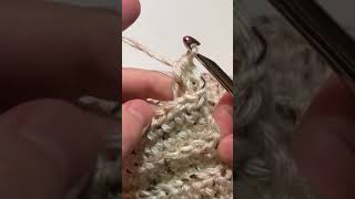 Quick and Easy Beginner Crochet Scarf Infinity Cowl pattern  #crochetpattern