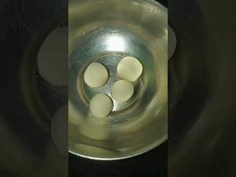 ब्रेड से बने बाजार जैसे गुलाब जामुन| #gulabjamun #food #bread #food #recipes #shorts #youtubeshorts