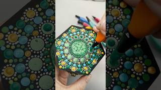 Green Trinket Box #dotmandala #dotart #artvideo #artvideos #mandalaart #makearteveryday
