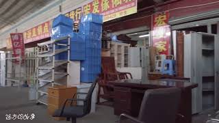 實拍東莞倒閉的步行街、商場，變成了二手貨市場，一家家空店面