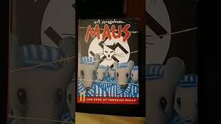 #comix #hellblazer #maus #therealm #savagedragon #dccomics #imagecomics #artspiegelman #bannedbooks