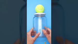 Hack to outsmart thieves on the beach! 🏝️😎 #safetyhack #summerfun