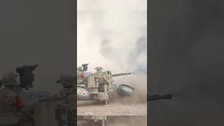 开火了 双35高射炮开火 气势逼人 #shorts #高射炮