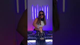 ‘Gimme House’ is out now everywhere!! 🖤 #dj #newmusic #femaledj #techhouse #electronicmusic
