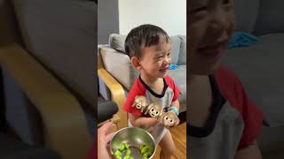 仙豆是一種神奇食物。由住在卡林塔的卡林仙人（貓仙人）栽培，只要吃下一粒可以使人立刻恢復.#仙豆 #七龍珠