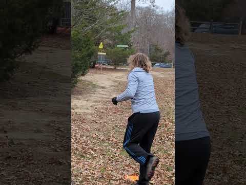 #discgolf hole 3 at Turkey Hill #discgolfcourse - Arvid