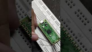 How to program Raspberry Pi Pico with Arduino IDE