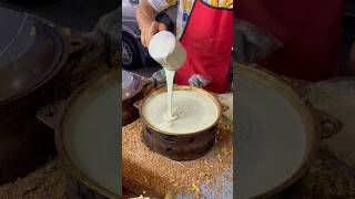 马来西亚夜市小吃 曼煎粿/煎弄包/Kuih Apam