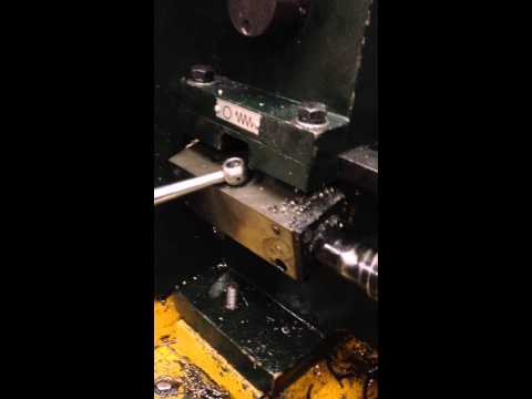 Busybee b2229 Removal of the cross slide gantry