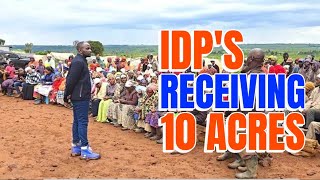IDP'S JOY AFTER RECEIVING THE 10 ACRES DONATED BY KENYANS OF GOODWILL.WE ARE READY TO MOVE!
